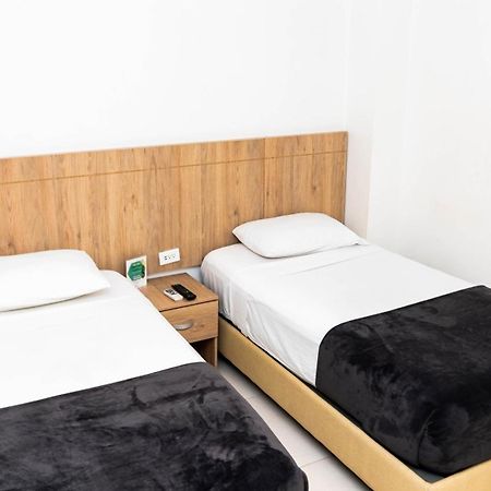 Hotel Vina Del Mar 圣玛尔塔 外观 照片